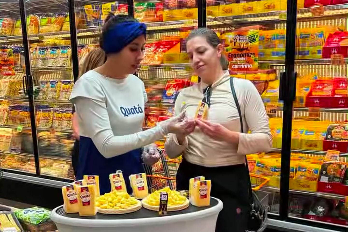 Degustação de queijo coalho em atacarejo